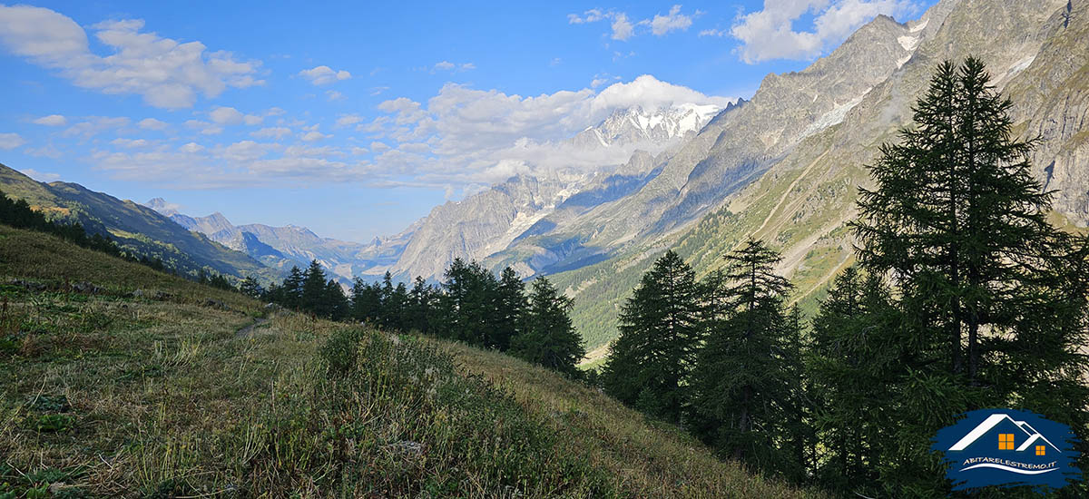 la vista sul Monte Bianco offre fin da subito uno spettacolo