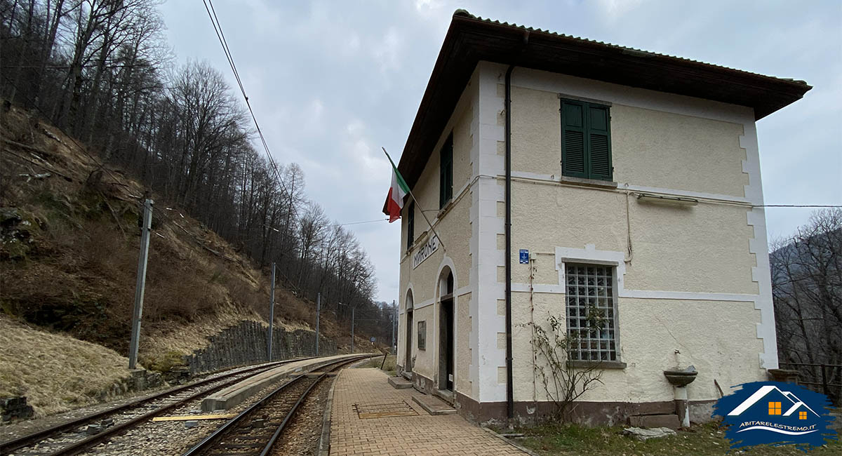 la stazione ferroviaria di Marone in Val Vigezzo