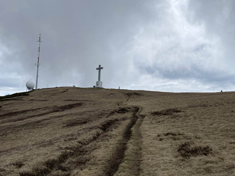 croce di vetta del Monte Lema