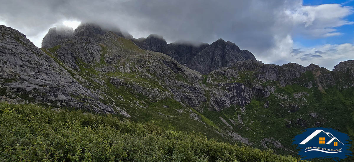 sentiero di salita al Glomtinden - Norvegia - Lofoten