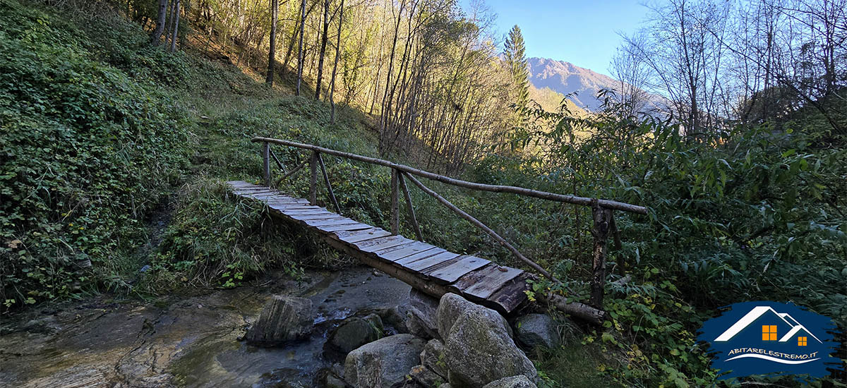 il ponte sul sentiero G09 da viceno a fariolo