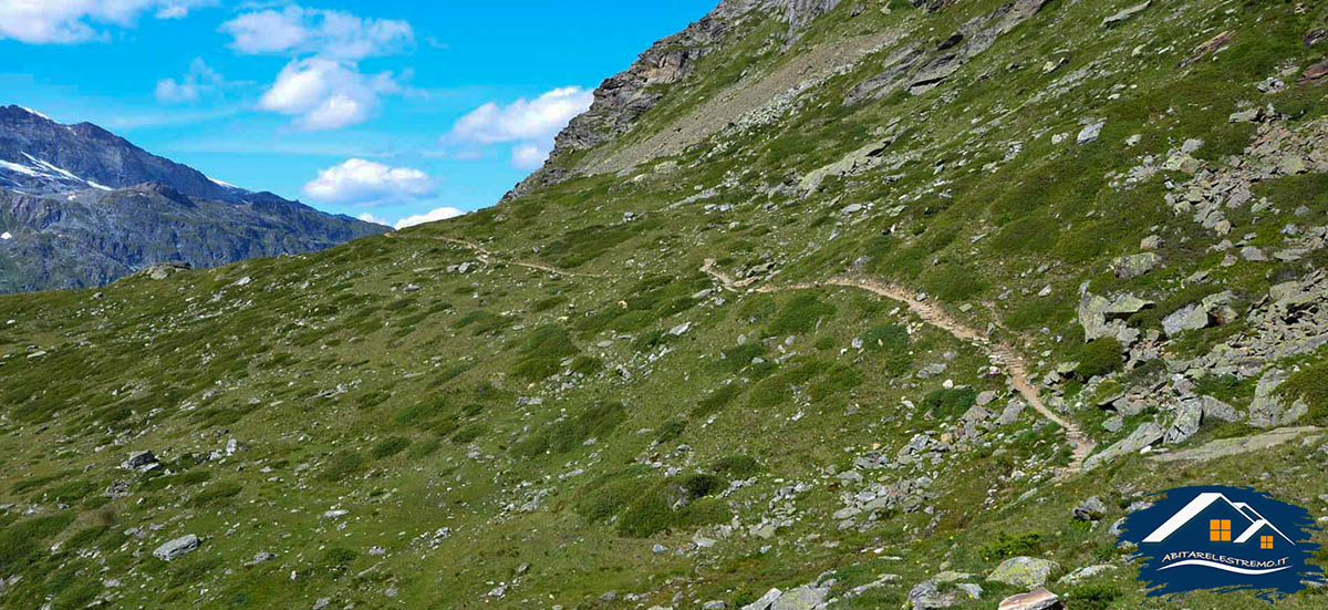 sentiero di salita rifugio l'epee - valgrisenche